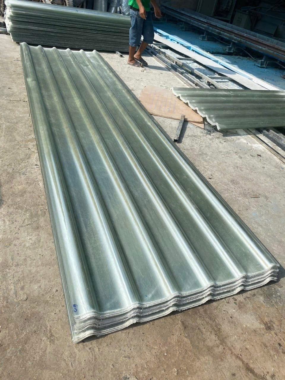 Tôn nhựa lấy sáng 5 sóng
