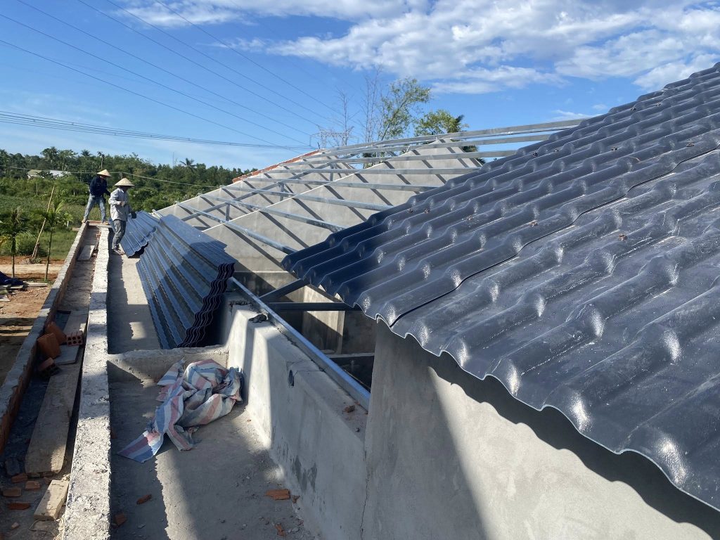 Hướng dẫn lắp đặt Tôn sóng ngói