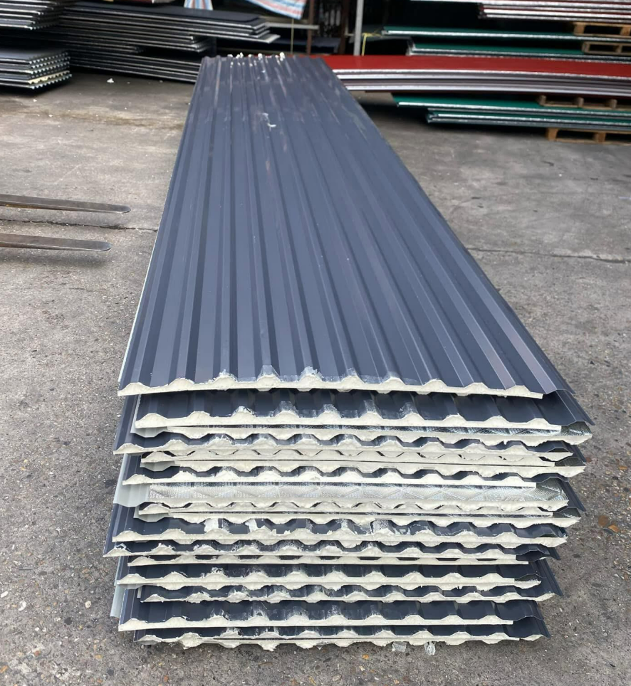 Giá Tôn Xốp Bao Nhiêu Tiền 1m2? Cập Nhật Bảng Giá Mới Nhất 2025 3 image 54