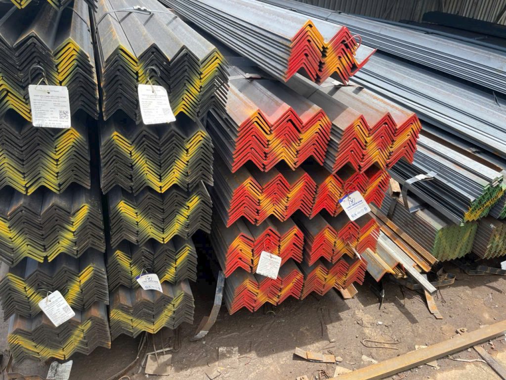 Sắt V4 giá bao nhiêu