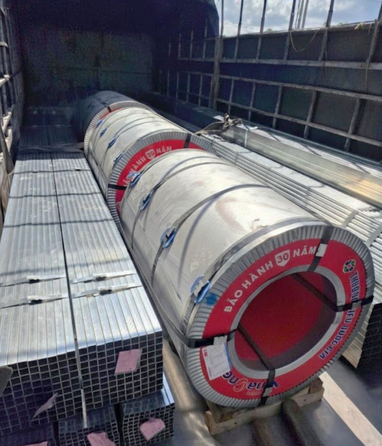 Giá Tôn Vina One Chính Hãng 2025 – Cập Nhật Từ Nhà Máy 5 Thép SATA cung cấp Tôn Vina One chính hàng chất lượng