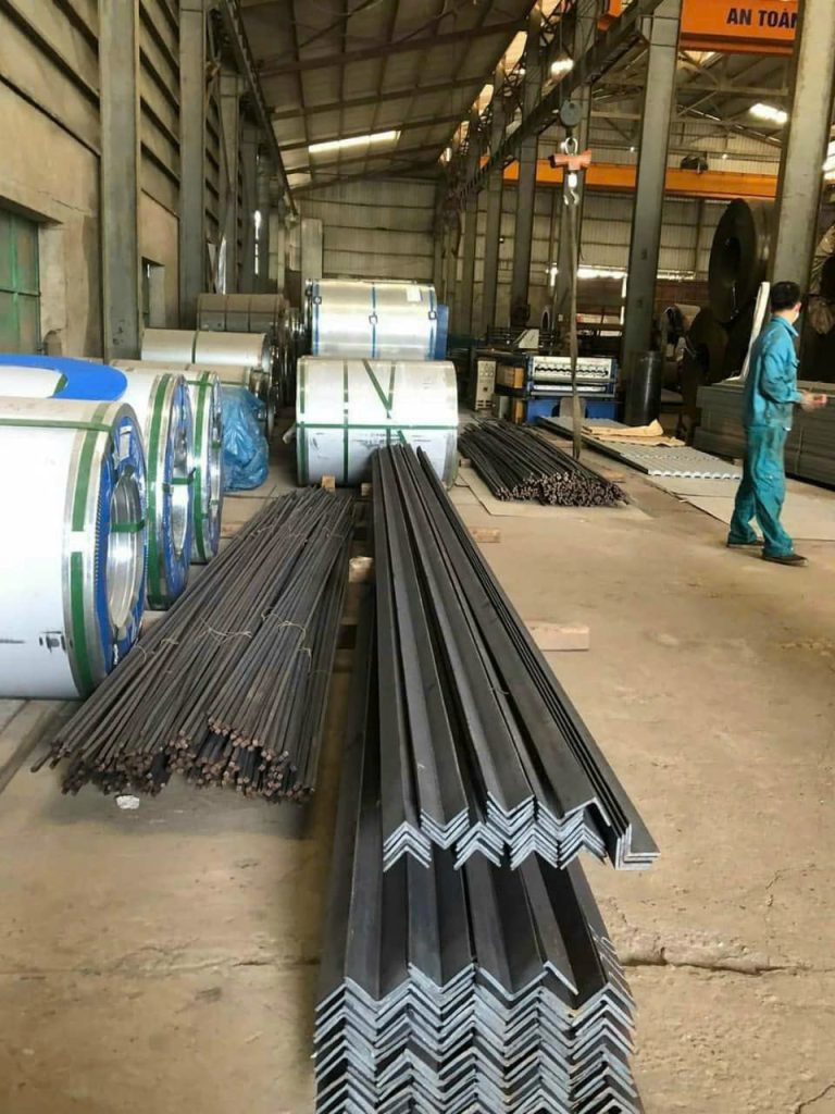 Thép v đen Nhà Bè