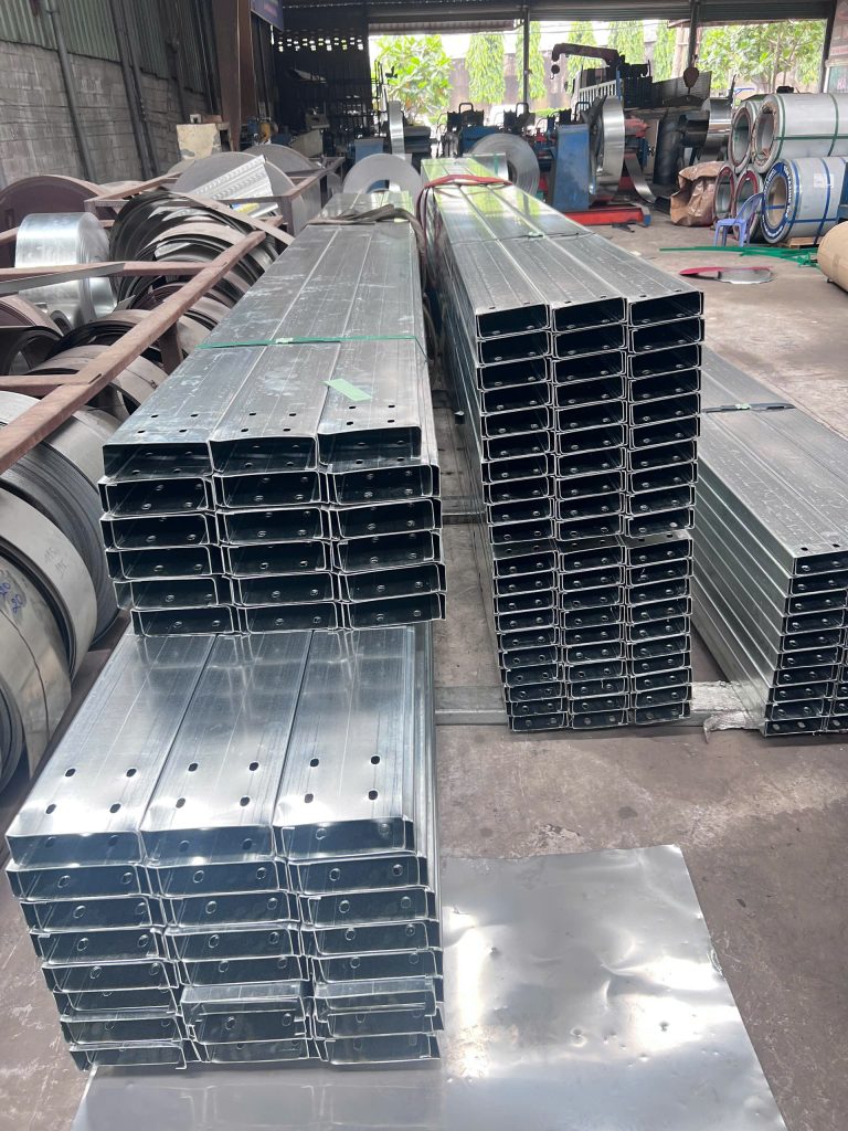 Xà Gồ C200x50x2mm Chính Hãng – Chất Lượng Cao, Giá Tốt 2 Giá xà gồ C200x50x2mm