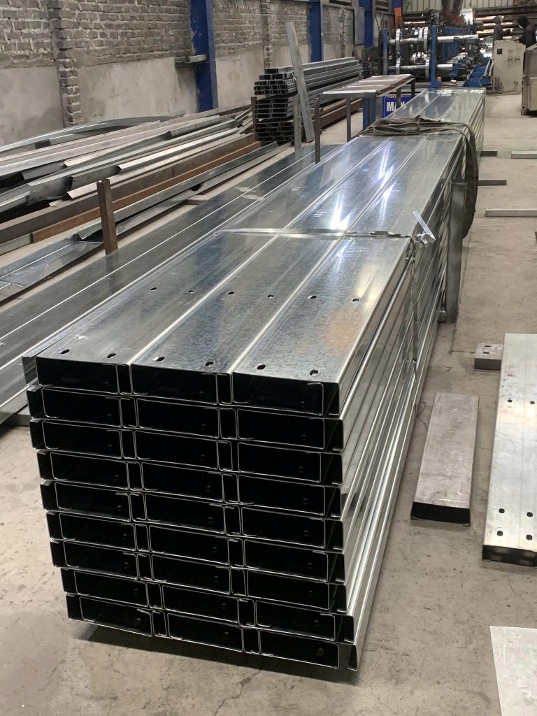 Xà Gồ C300x65x2.5mm – Báo Giá Tốt Nhất 2025 2 Xà gồ C300x65