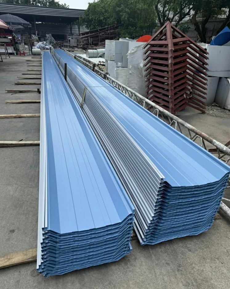 Tìm hiểu tôn Seamlock 480 – Công nghệ khóa mí Standing seam 1 Tôn Seamlock 480