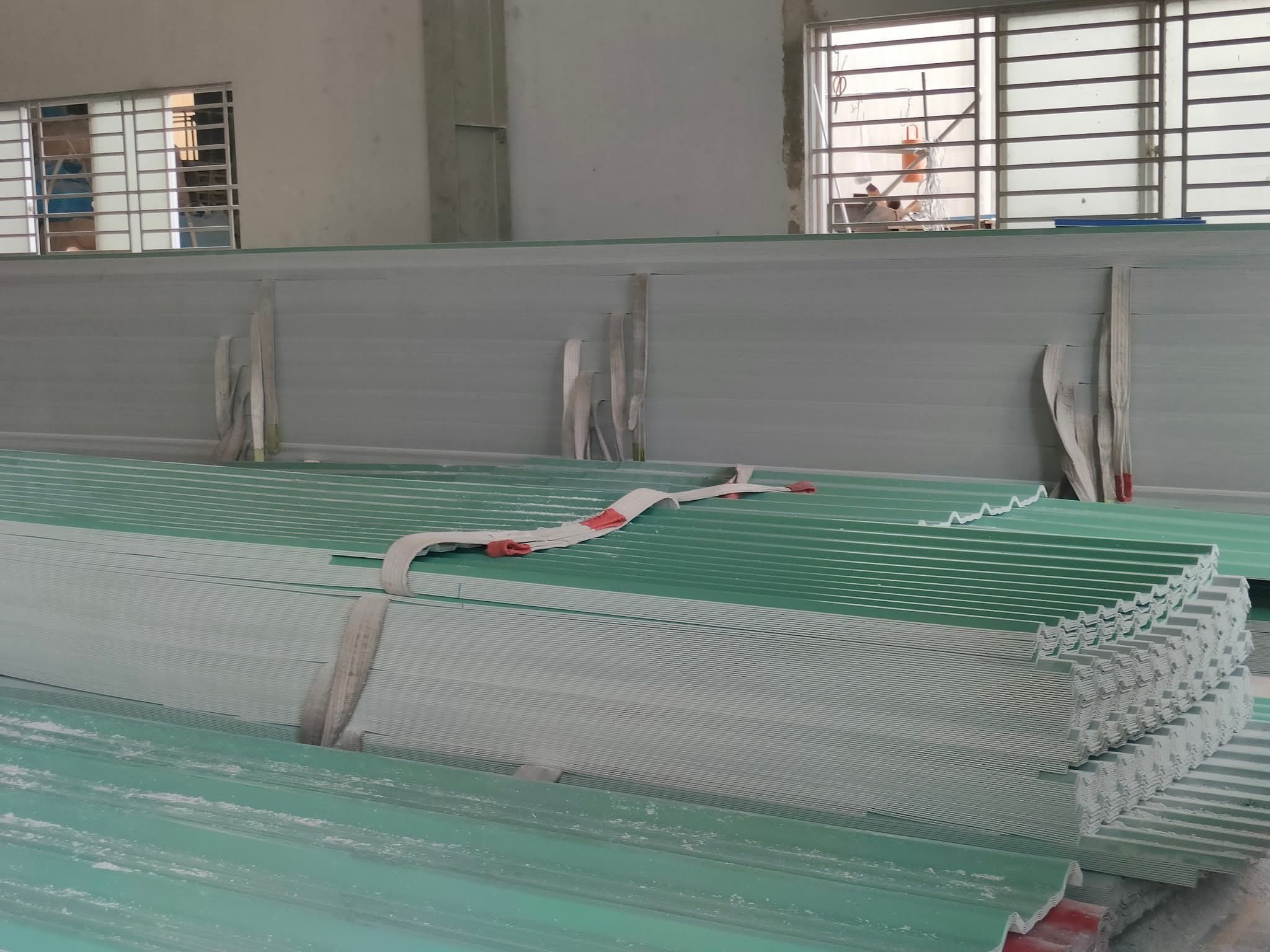 Tôn Nhựa PVC từ SATA – Nâng tầm công trình xanh 2025 1 Tôn nhựa PVC