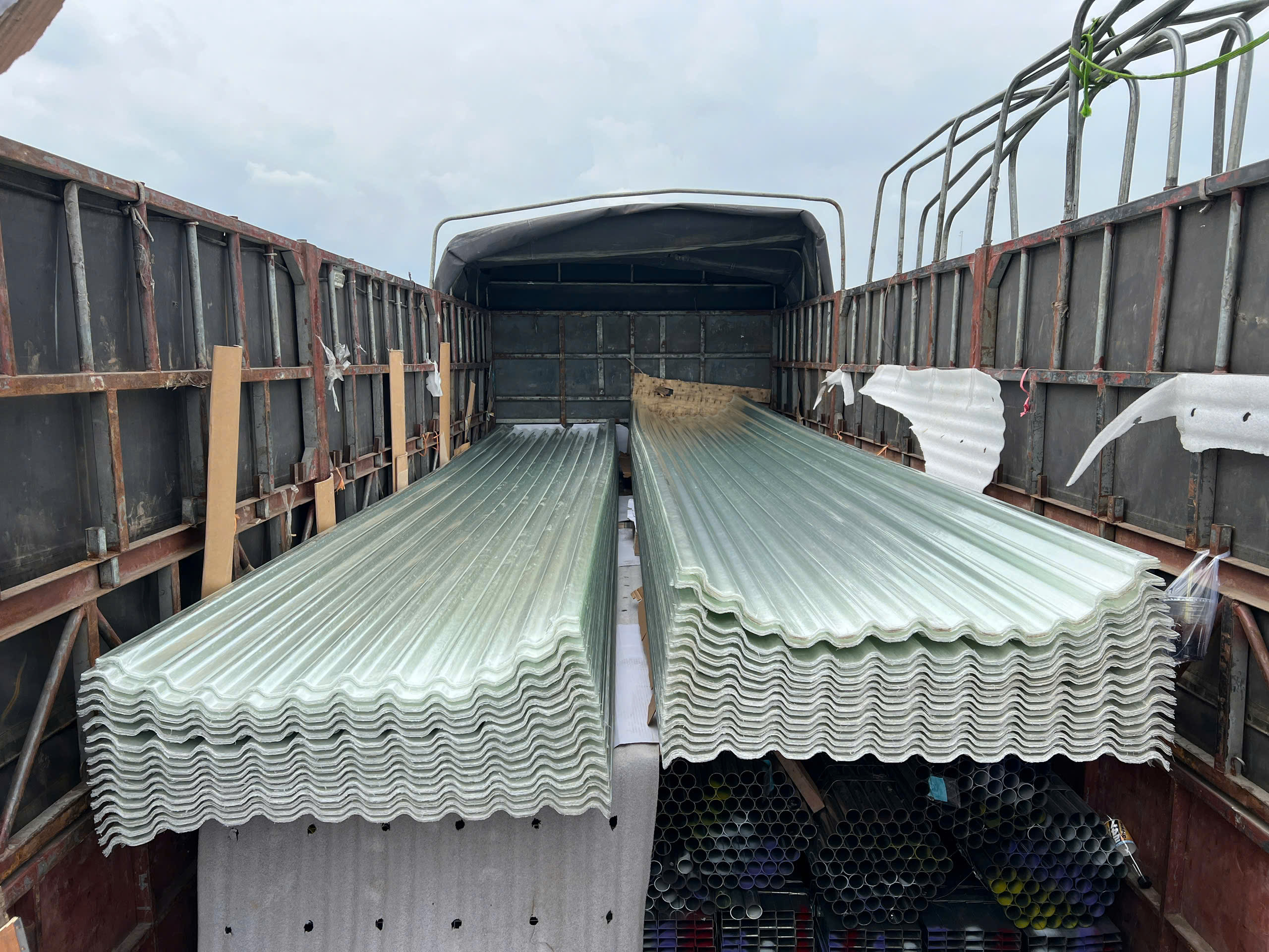 Giá Tôn Nhựa Lấy Sáng 11 Sóng 2025 Chuẩn Nhất Hiện Nay 1 Cập nhật giá Tôn nhựa lấy sáng 11 sóng