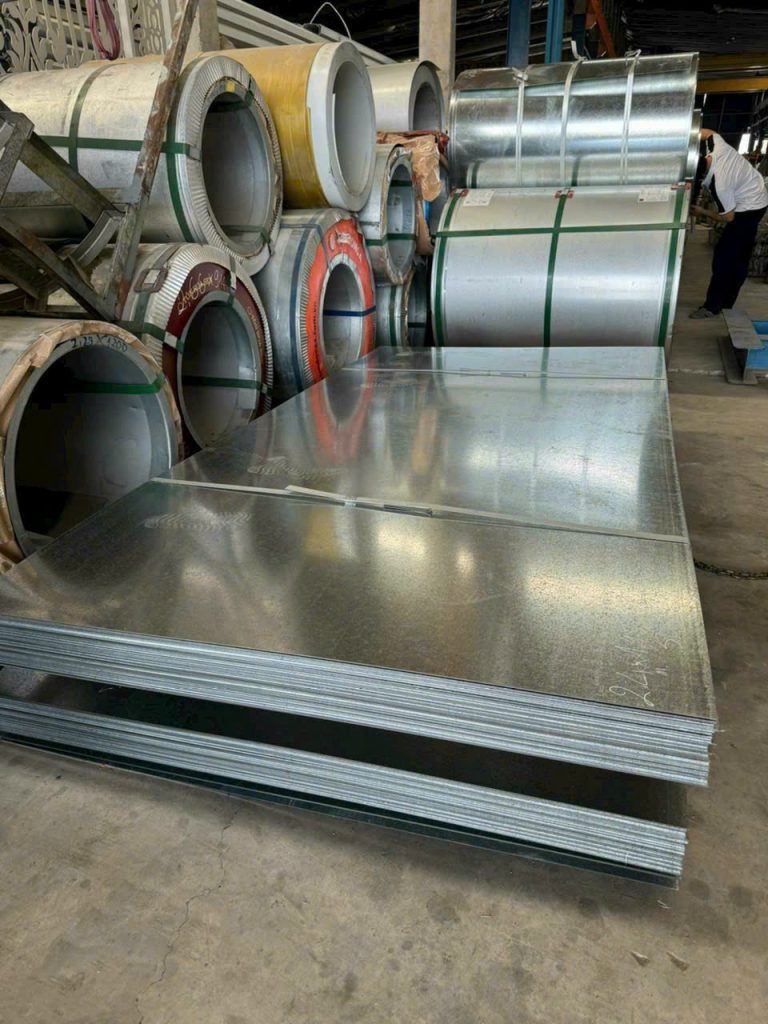 Lưu ý khi tham khảo giá Thép tấm mạ kẽm