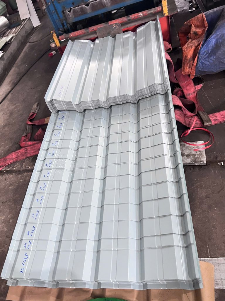 Tìm hiểu về các yếu tố ảnh hưởng Tôn 5 sóng