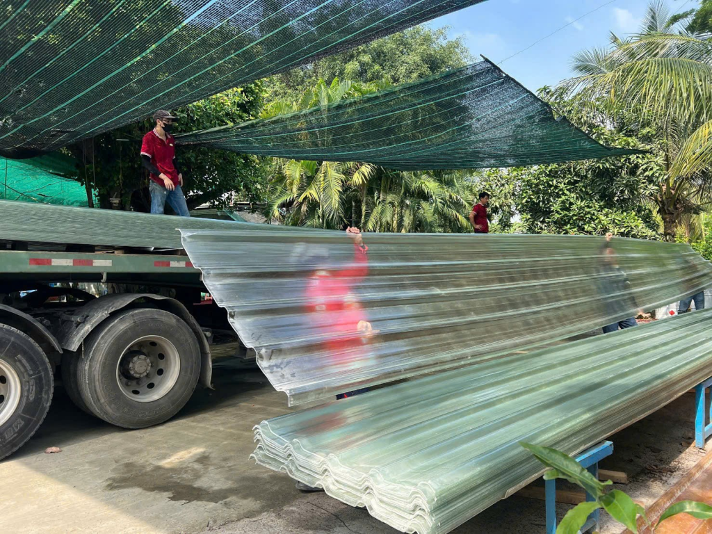 Cập Nhật Giá Tôn Nhựa Lấy Sáng 2026 4 Giá tôn nhựa lấy sáng