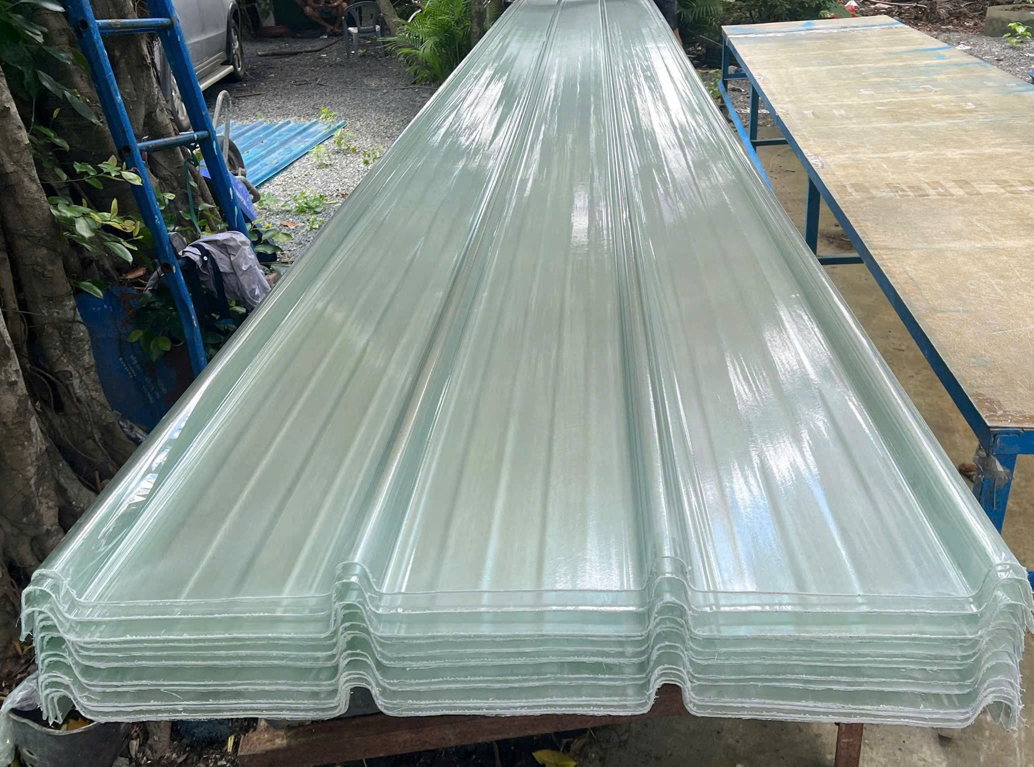 Tôn Nhựa lấy sáng Polycarbonate
