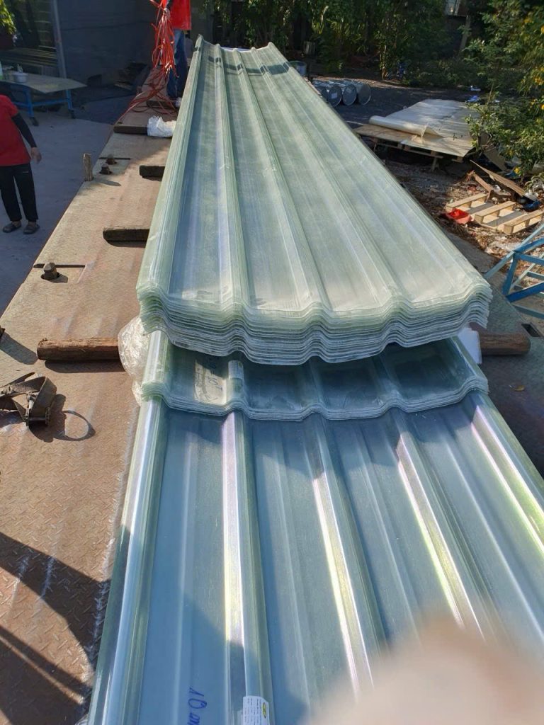 Giá tôn nhựa 5 Sóng SATA Công nghệ Chống UV mới nhất 2026 4 Tôn nhựa 5 sóng