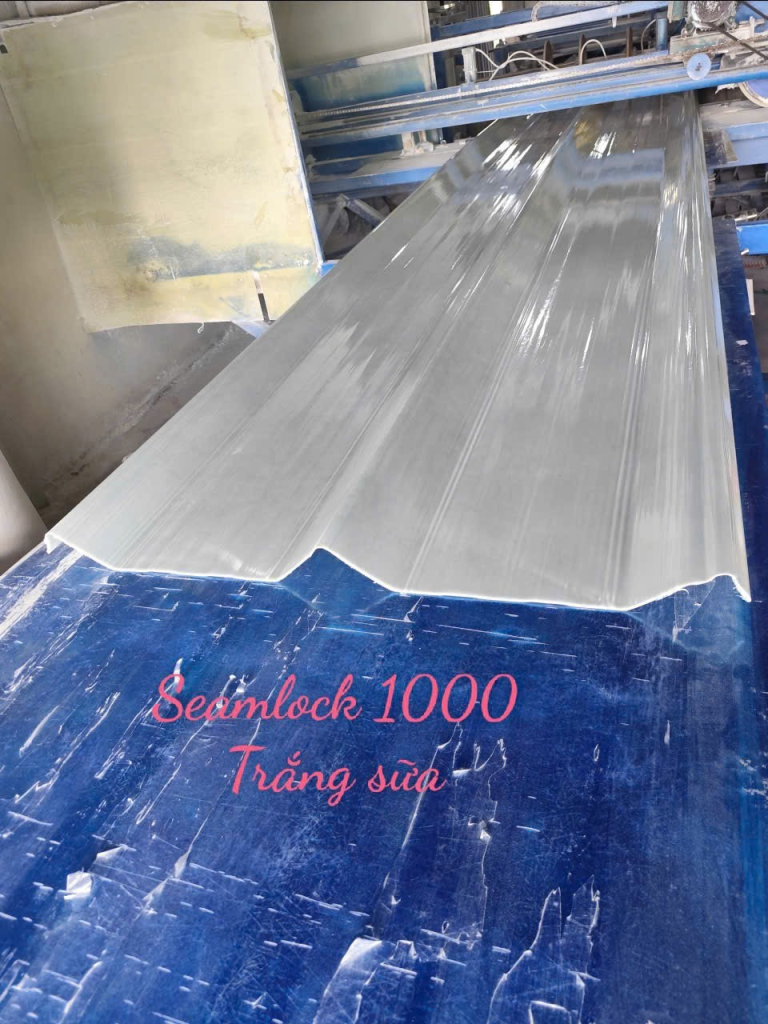 Tôn lấy sáng trắng sữa