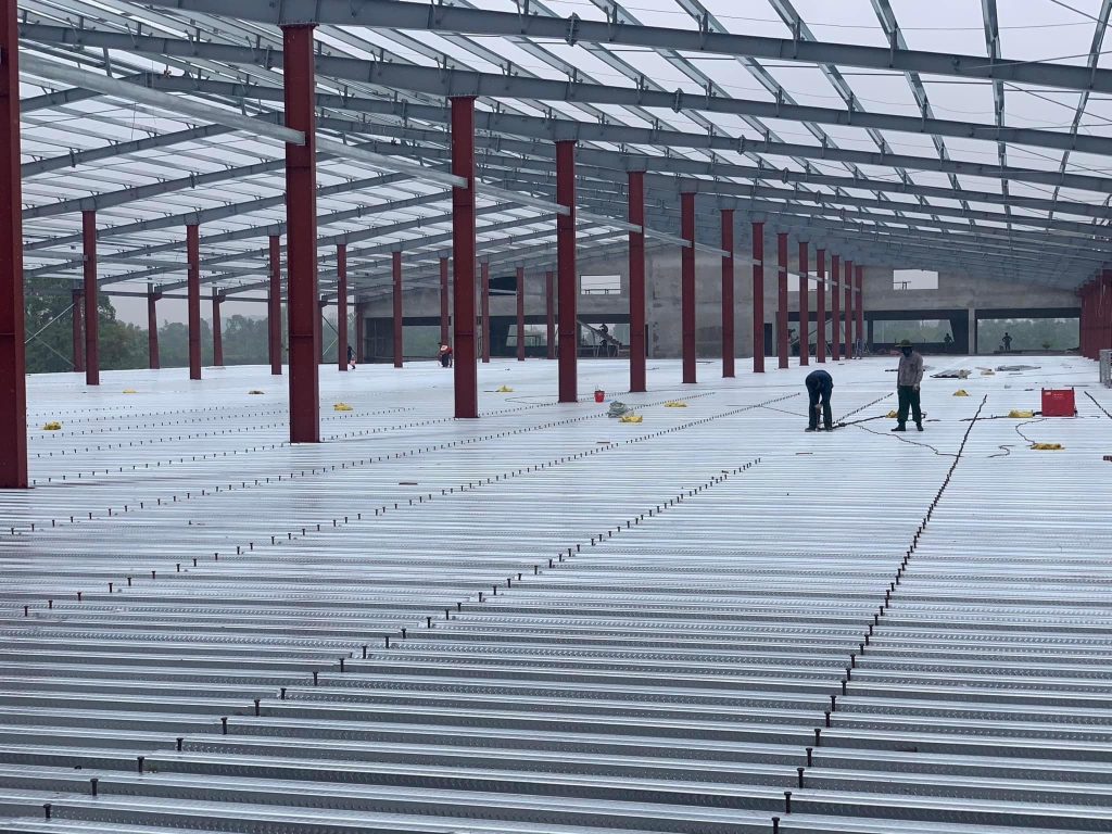 Thuê máy hàn đinh chống cắt lựa chọn tối ưu