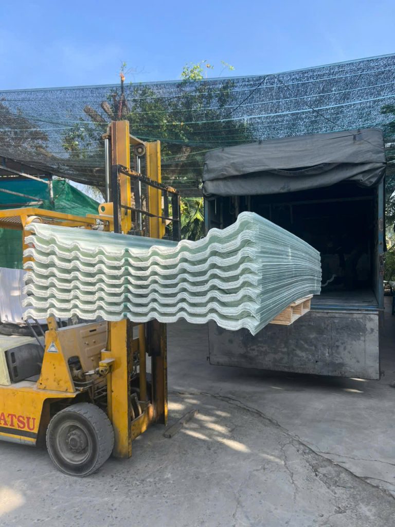 Tôn Nhựa 9 Sóng SATA SMART– Giá tốt, Chất lượng, Tiết kiệm! 6 Giá tôn nhựa 9 sóng SATA SMART