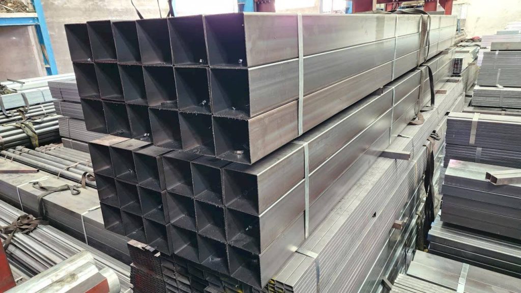 Cập nhật giá thép hộp tại quận 3