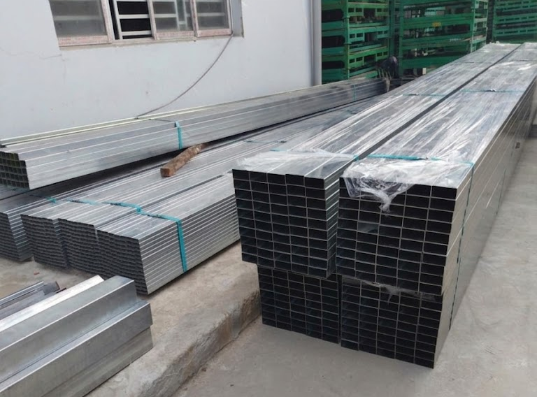 Thi công thép hộp nhanh chóng