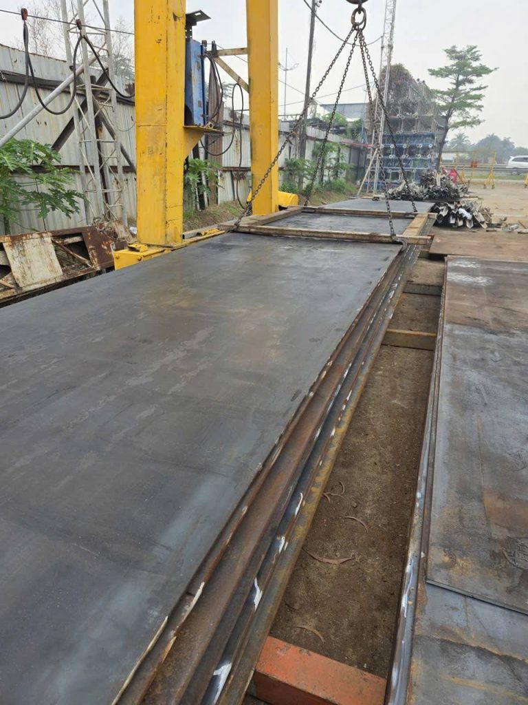 Giá thuê tôn chống lầy cạnh tranh – Sẵn số lượng, giao nhanh 4 Bảng giá thuê tôn chống lầy