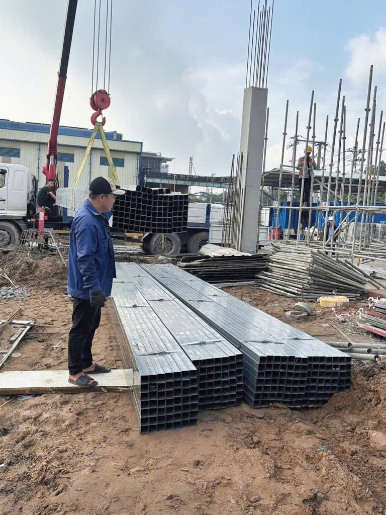 Ứng Dụng Thực Tế Của Sắt Vuông 