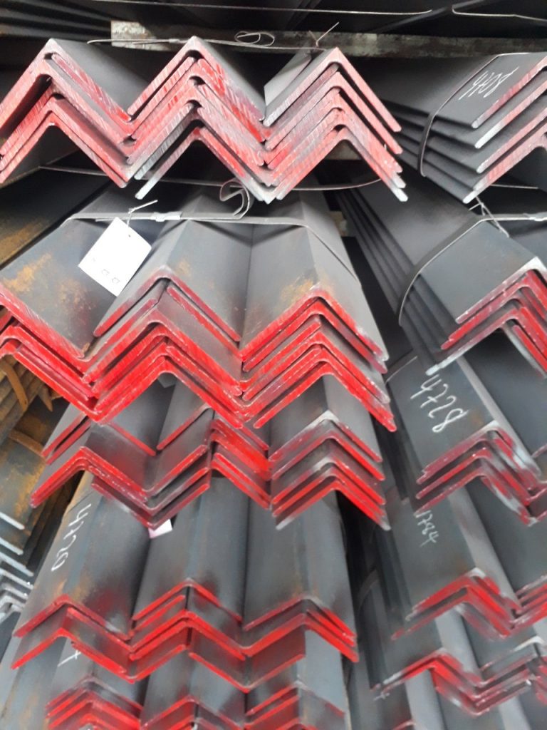 Thép V Cũ - Thanh Lý Giá Tốt, Đầy Đủ Quy Cách, Có Sẵn Hàng 2 Thép V cũ