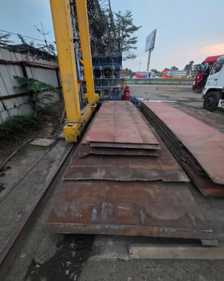 Giá Tôn Lót Đường Bao Nhiêu 1kg? Cập Nhật Giá Tốt Hôm Nay 5 Tôn Lót Đường