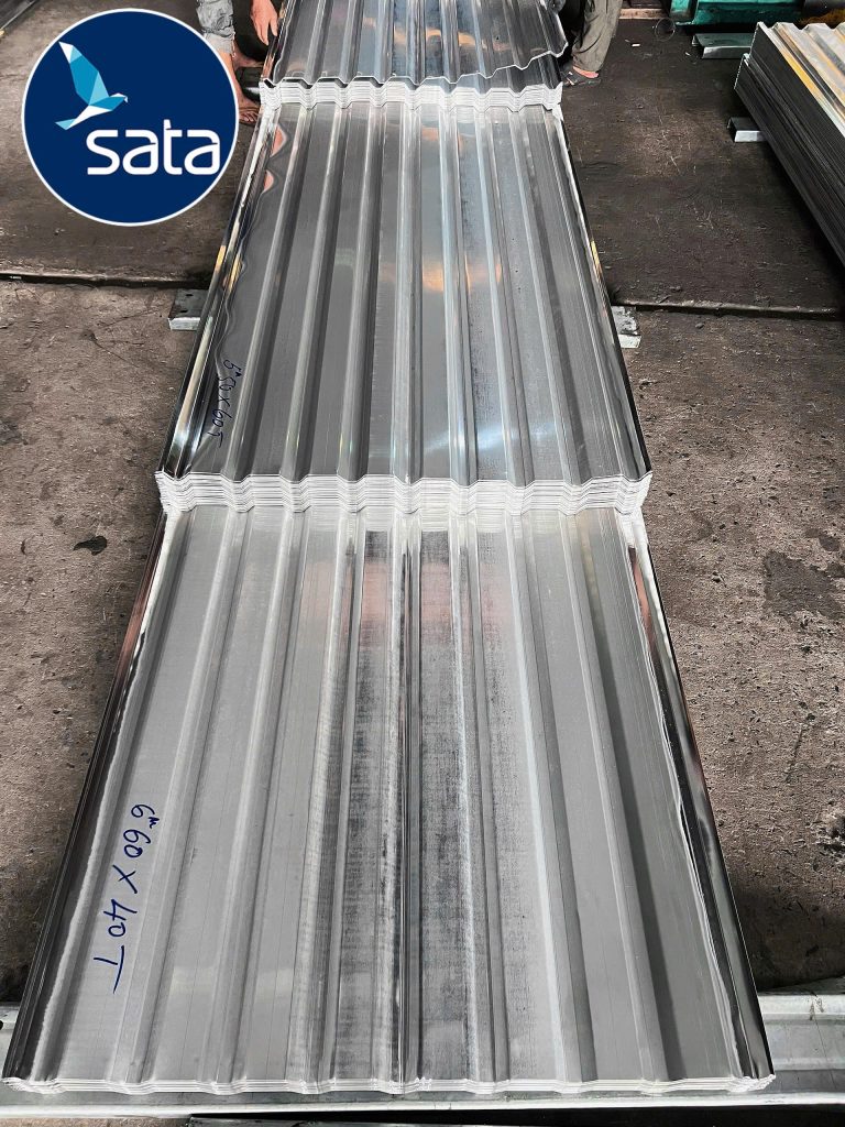 giá tôn inox lợp mái