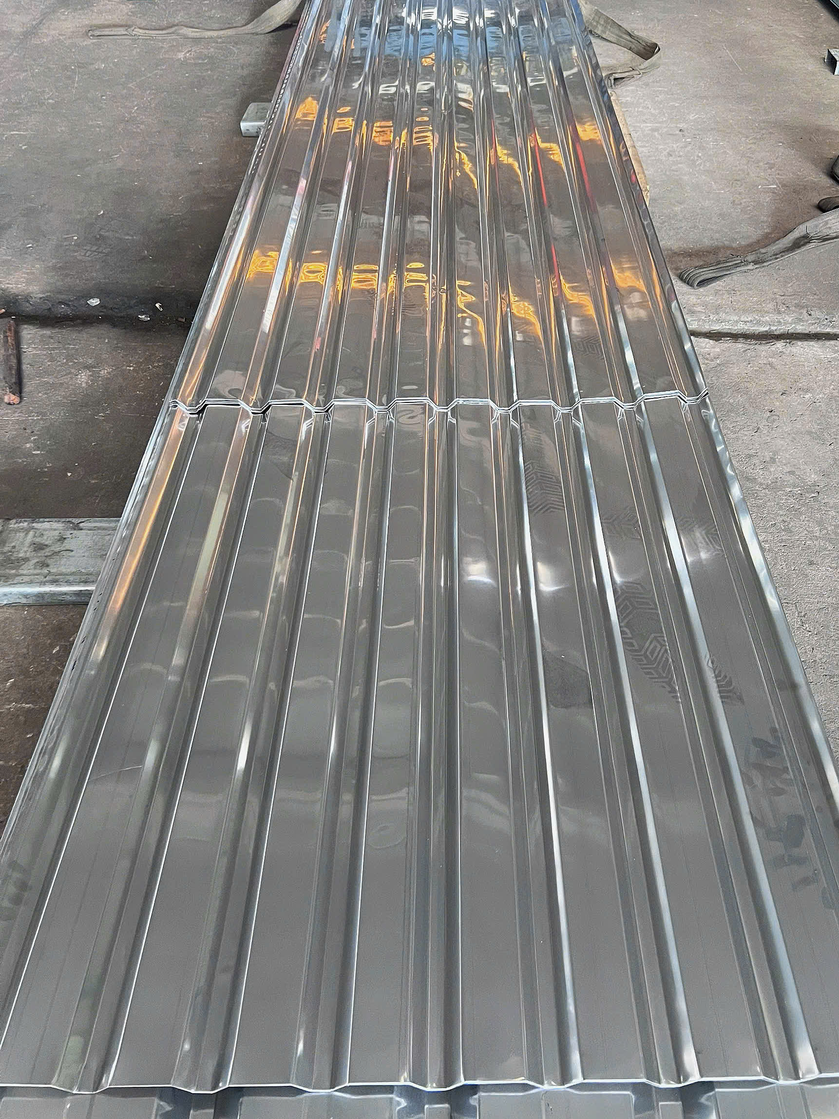 Tôn Inox lợp mái