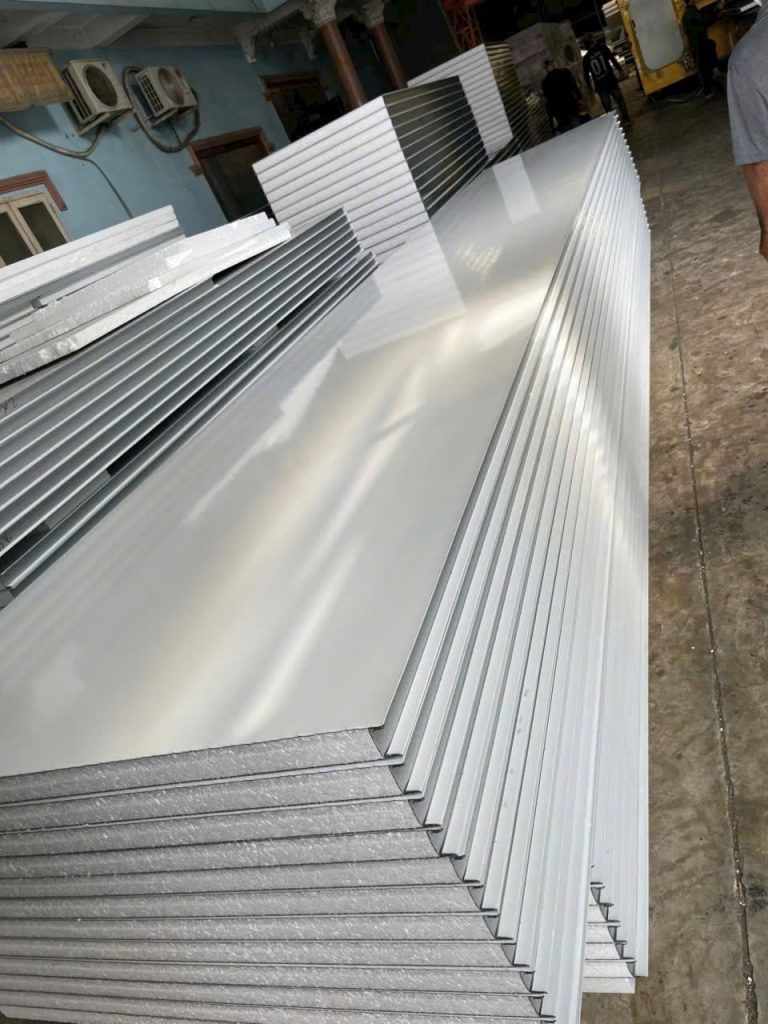 Tấm Vách Ngăn Panel - Giải Pháp Thay Thế Tường Gạch Truyền Thống 2 Panel