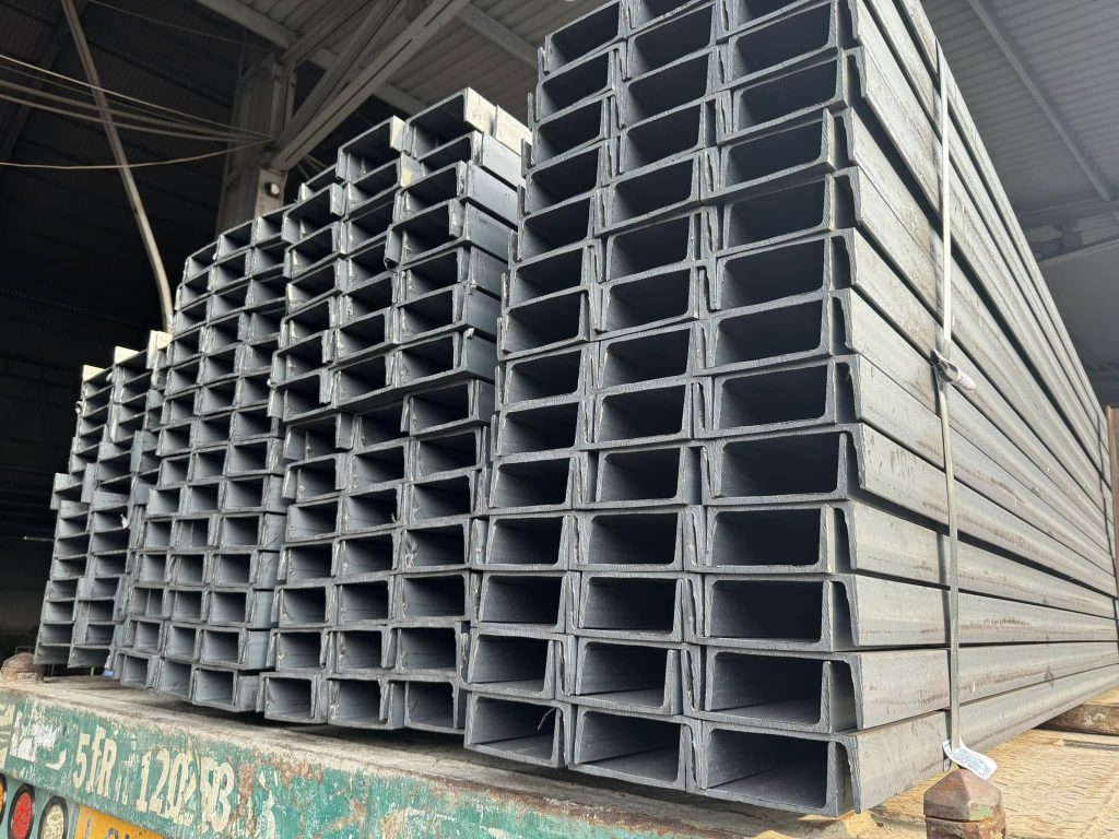 Cập nhật bảng giá Sắt U tại Thép SATA