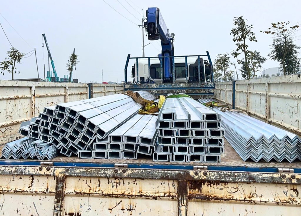 Giá Sắt U6 mới nhất