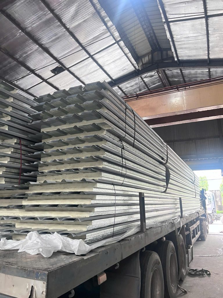 Đại Lý Tôn Cách Nhiệt Tại Quận Gò Vấp Uy Tín, Giá Tốt 2026 8 Báo giá tôn cách nhiệt tại nhà máy