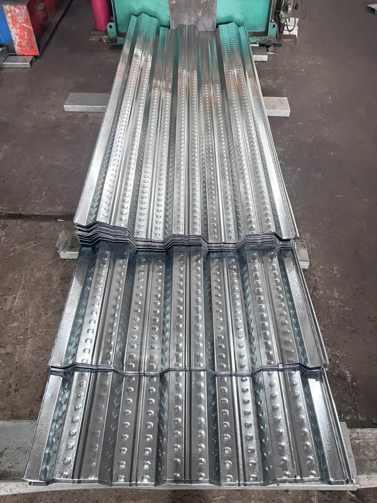 Ưu điểm của Tôn sàn deck 1.2 ly