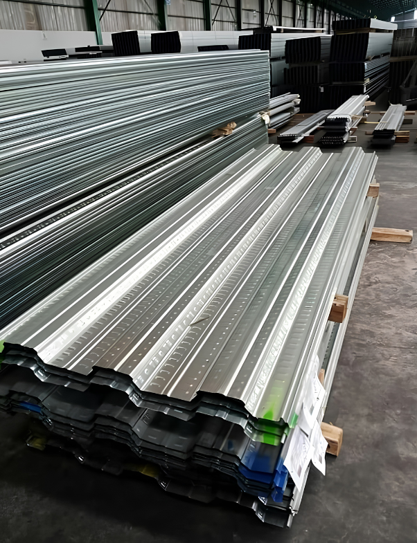 Đại Lý Tôn Sàn Deck Tại Bàu Bàng - Đa Dạng Quy Cách 4 Tôn sàn deck