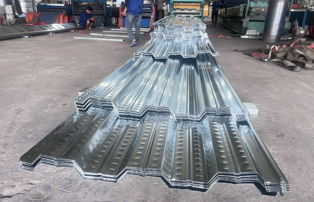 Đại Lý Tôn Sàn Deck Tại Bàu Bàng - Đa Dạng Quy Cách 3 Tôn sàn deck