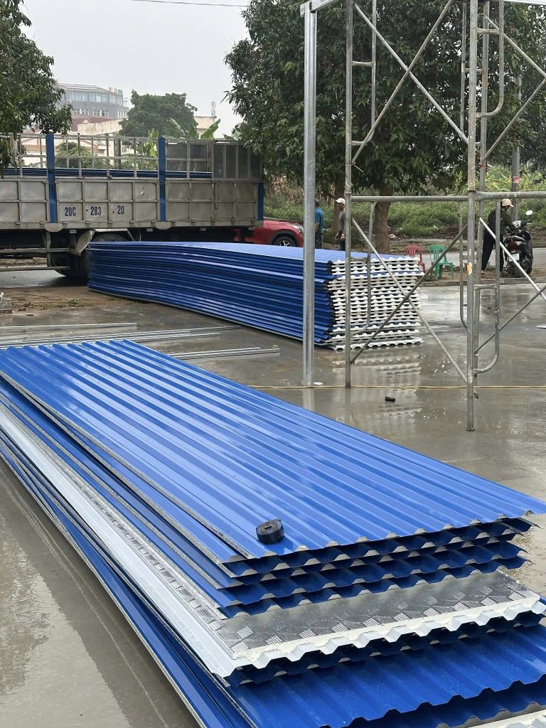 Giá Tôn Cách Nhiệt Tại Quận 3 - Giá Tốt, Chất Lượng Cao 5 Ứng Dụng Tôn Cách Nhiệt Tại Quận 3