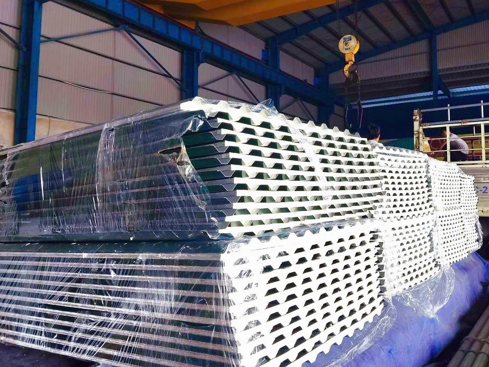 Tôn Cách Nhiệt Tại Quận 2