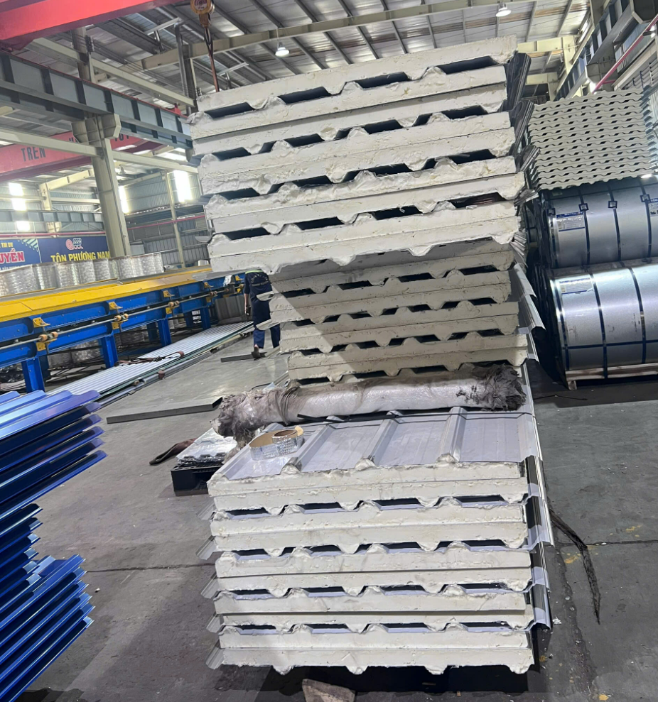 Đại Lý Tôn Cách Nhiệt Tại Bến Cát