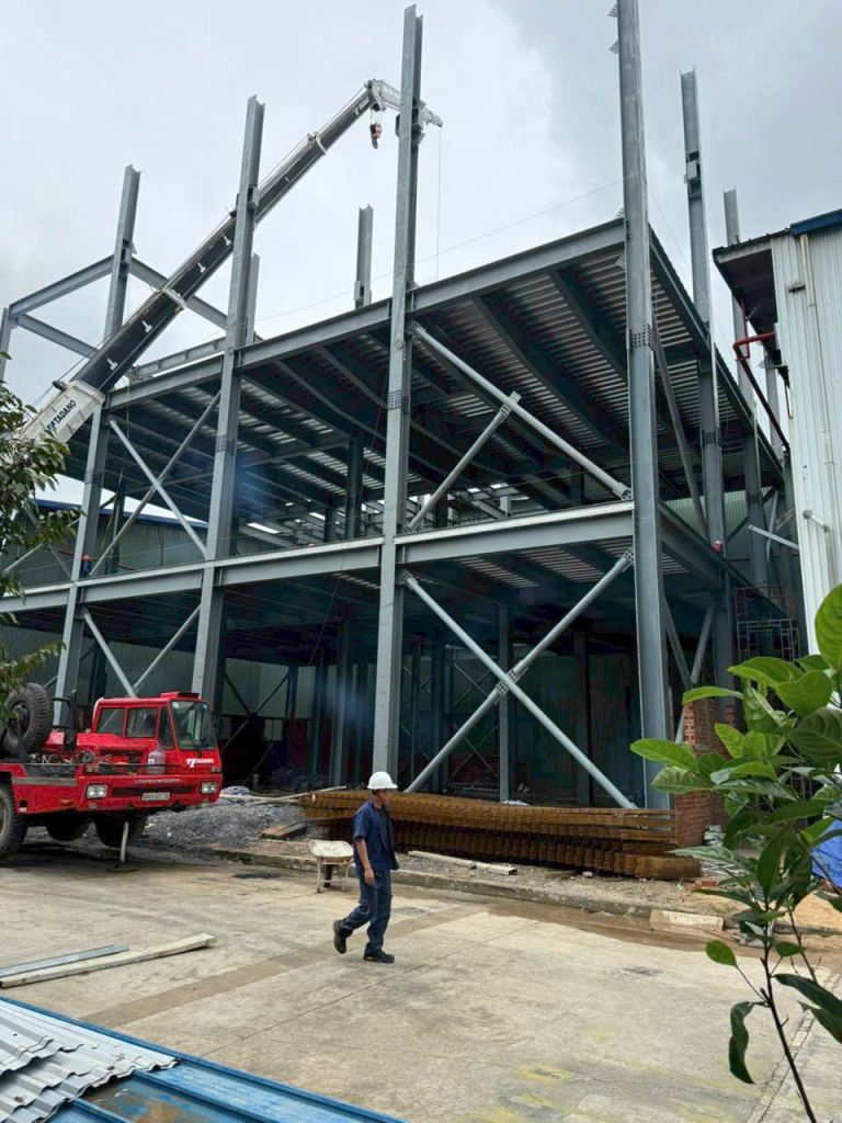 sắt U 40x80