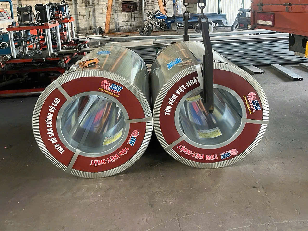 Tôn Phương Nam Việt Nhật