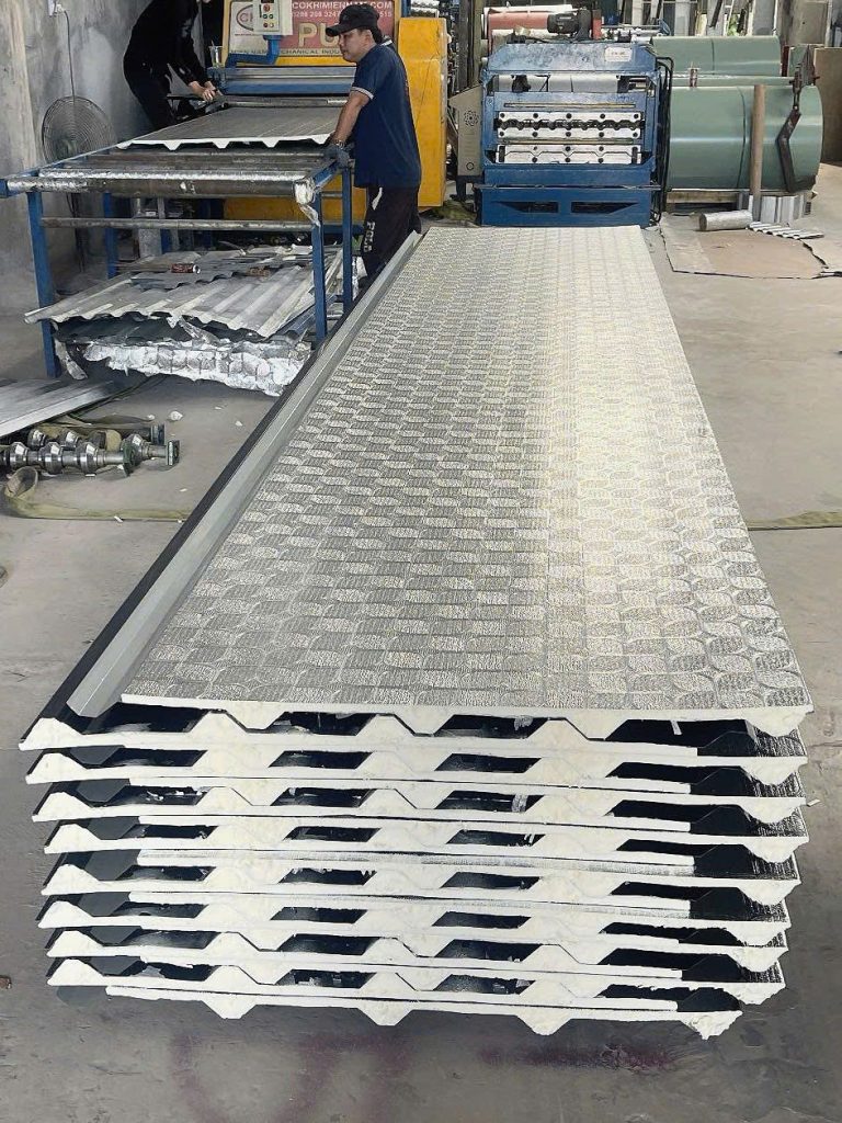 Đại Lý Tôn Cách Nhiệt Tại Long Thành - Địa Chỉ Cung Cấp Tôn Uy Tín 4 Tiêu Chuẩn Chất Lượng Đại Lý Tôn Cách Nhiệt