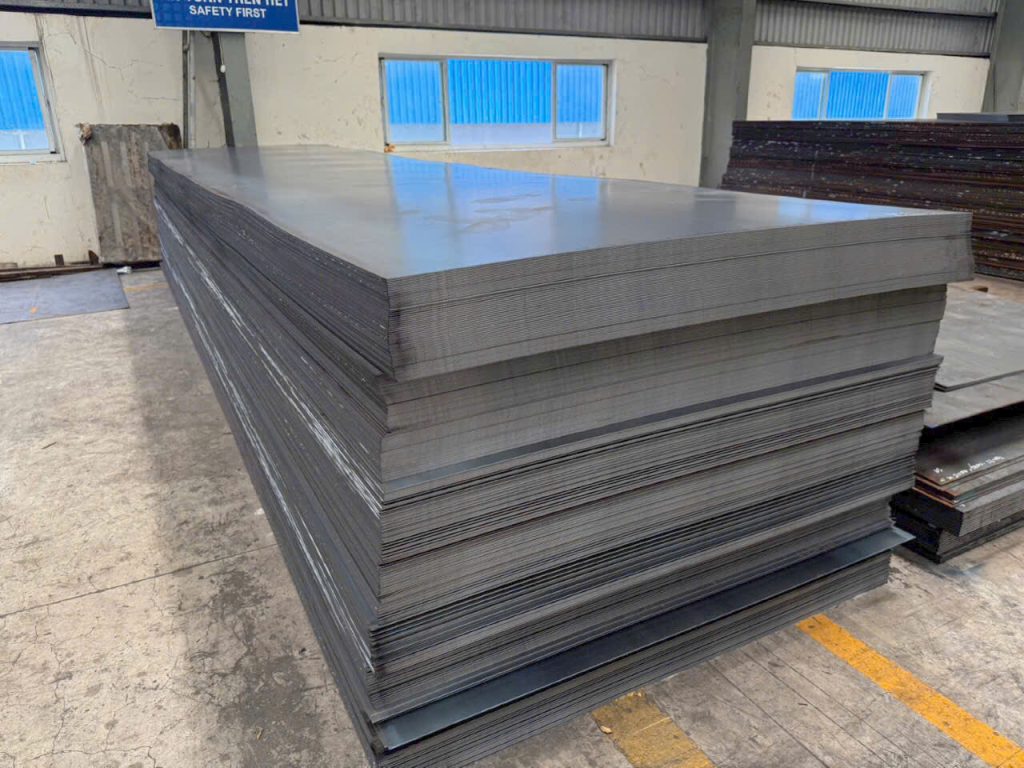 Tìm hiểu về ưu nhược điểm của thép tấm