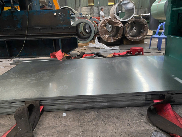 Giá Thép Tấm 1.5 Ly Chính Hãng, Chất Lượng Cao 3 Thep tam 2 1