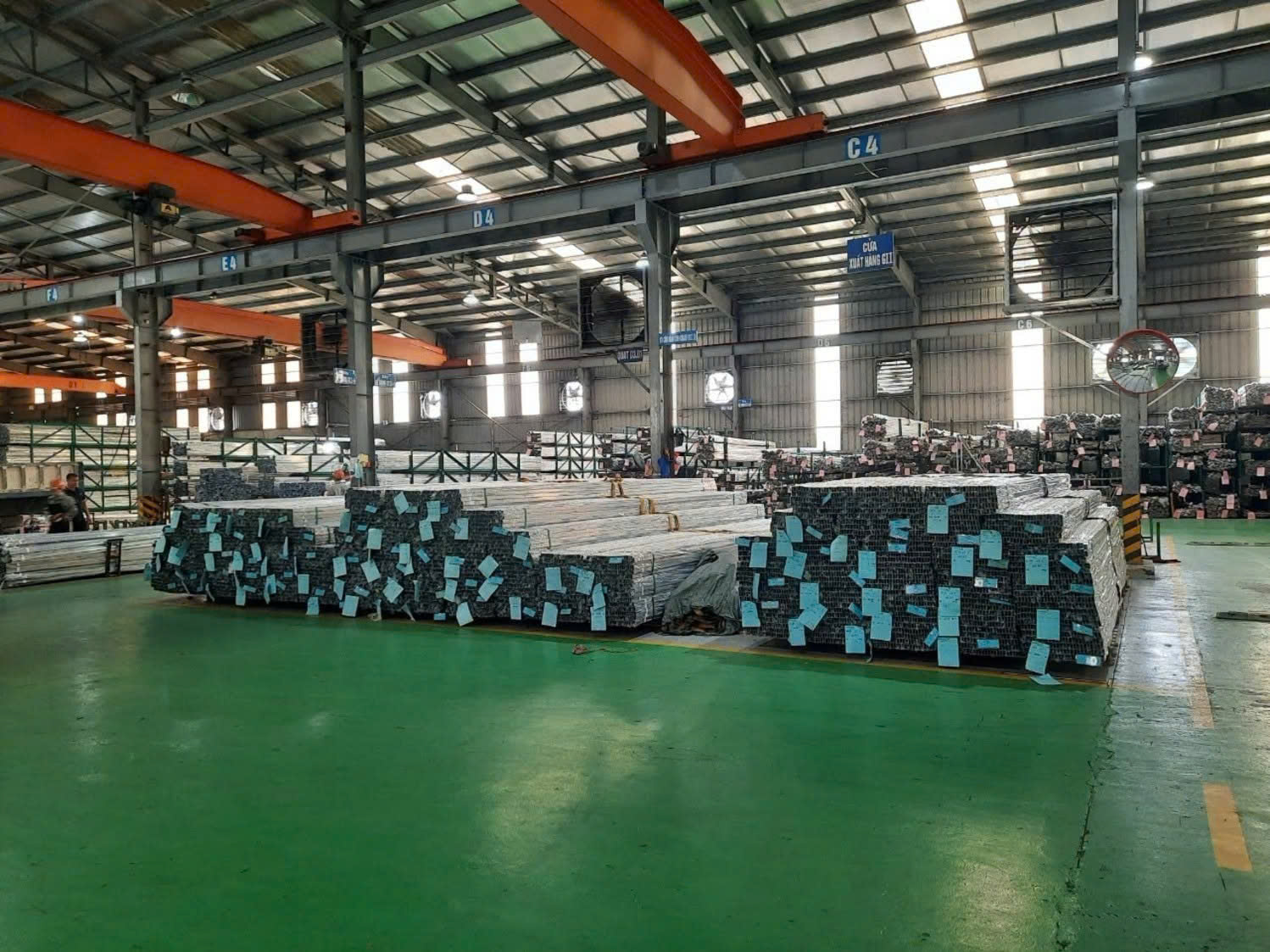 Giá hộp inox 15x15