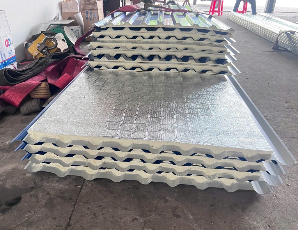 Giá Tôn Cách Nhiệt Tại Thủ Đức - Giá Rẻ, Chất Lượng Chính Hãng 100% 2 1782203359951 8344242644559954777 g7076195669148429734 703983c8b38552f3148a73198480d02c