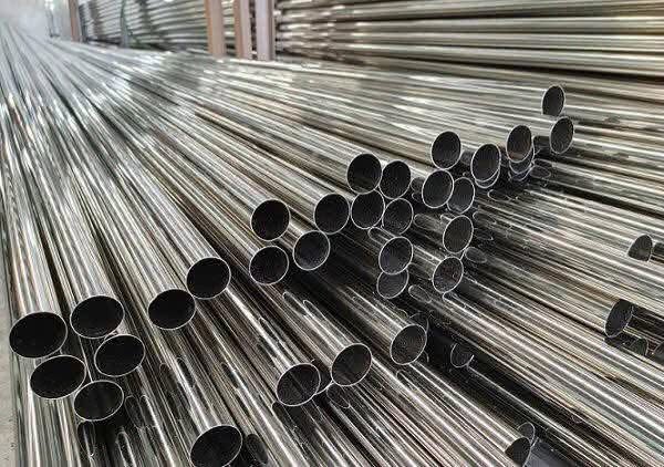 Ống Inox Tròn 304 – Vật Liệu "Quốc Dân" Cho Công Trình Bền Đẹp Theo Thời Gian 1 ống inox 304