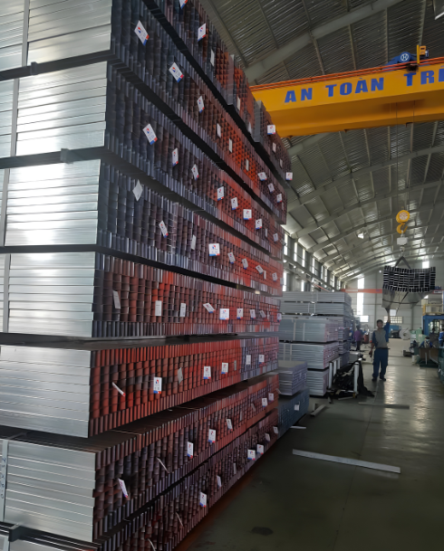 Giá Thép Hộp Hồng Ký Mới Nhất 2026 – Bảng Quy Cách Chuẩn 4 Thép hộp Hồng Ký