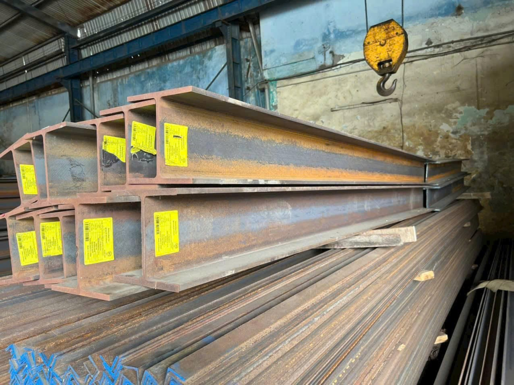 Thép hình I125 chính hãng chất lượng cao, bề mặt tiêu chuẩn, đa dạng quy cách 6m và 12m cho mọi công trình xây dựng.
