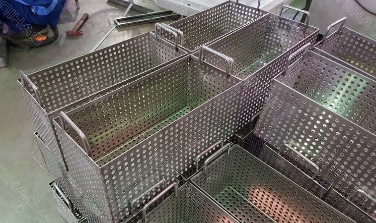 tam inox duc lo tron 2