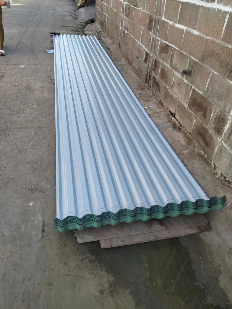 Tôn Lạnh 5 Dem: Bảng Giá, Kích Thước & Kinh Nghiệm Mua Hàng Chi Tiết Từ A-Z 3 image 11 768x1024 1