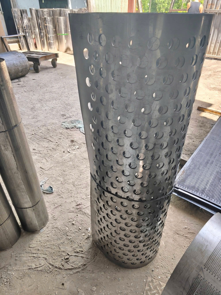 Tôn Dập Lỗ - Giải Pháp Vật Liệu Đột Phá Cho Công Trình Hiện Đại Mới Nhất 2026 3 image 44 768x1024 1